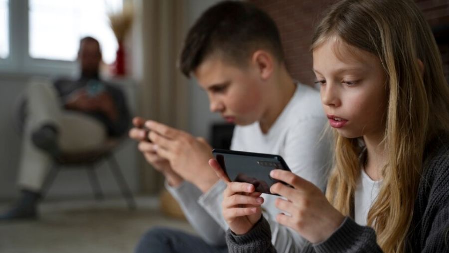 Belajar Manajemen Waktu dari Bermain Free Fire dan Mobile Legends