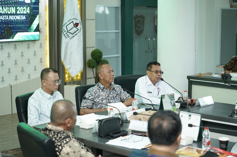 Gekar Rapat Kerja di UIR, APTISI RIAU Bahas Proker 2024