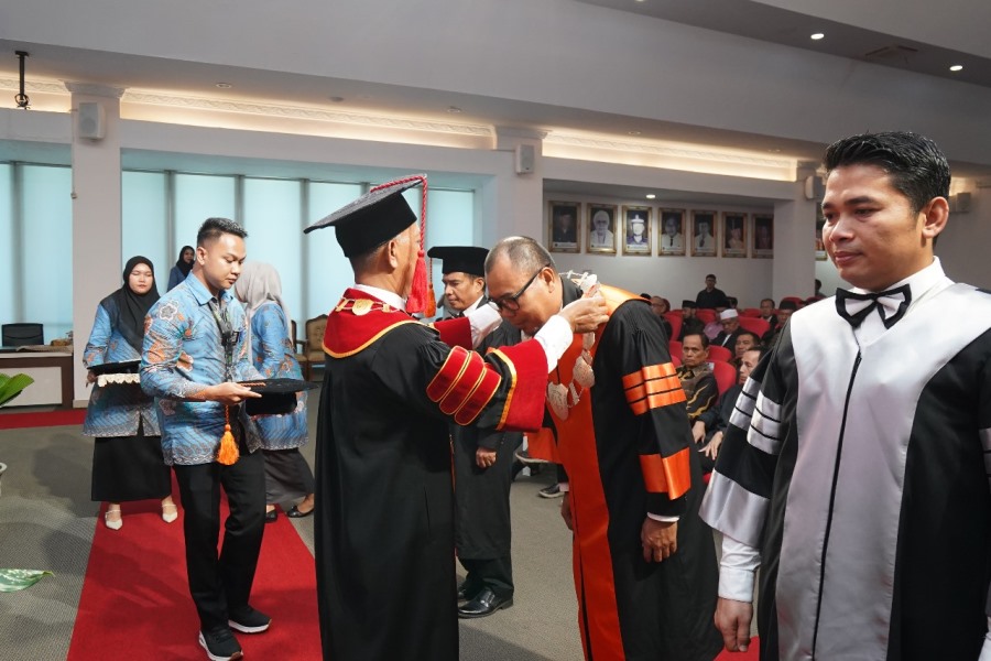 Genap 20 Orang, UIR Kembali Kukuhkan Guru Besar