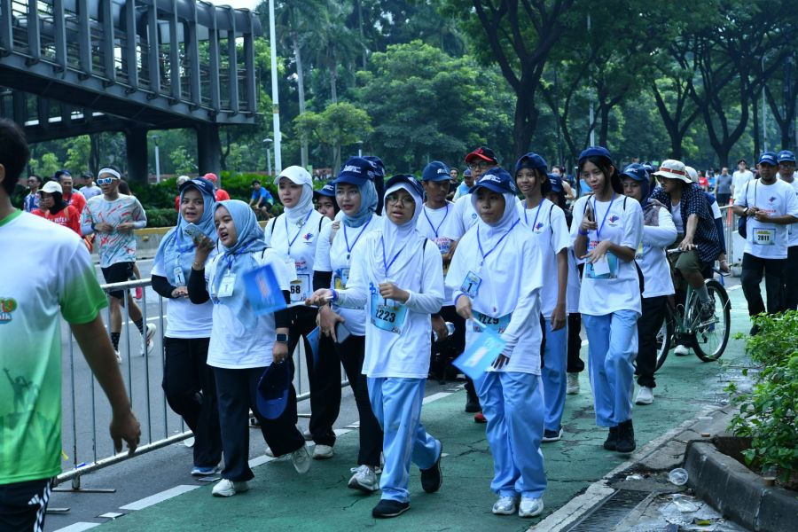 Jalan Sehat Hardiknas 2025, Mendikdasmen: Wadah Komunikasi Efektif Insan Pendidikan