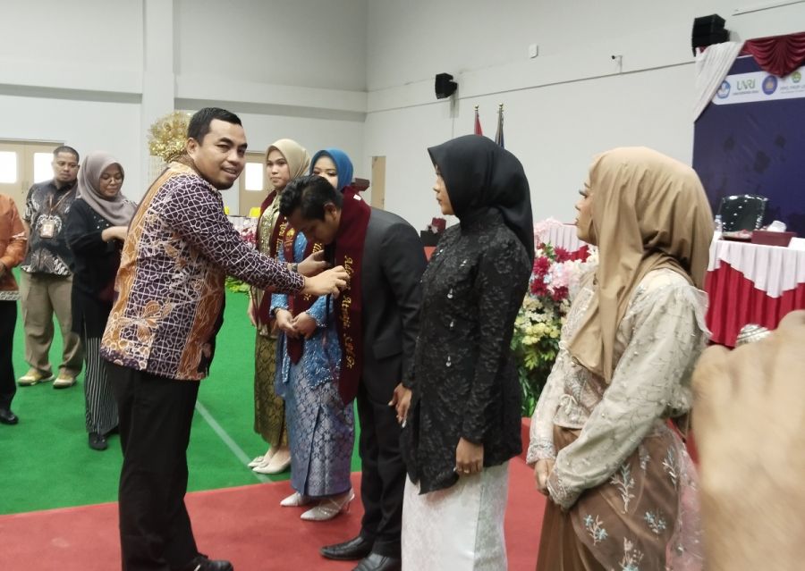 Kukuh 251 Lulusan PPG Prajabatan FKIP Unri, Maxasai : Saudara Diamanahkan Profesi yang Sangat Mulia