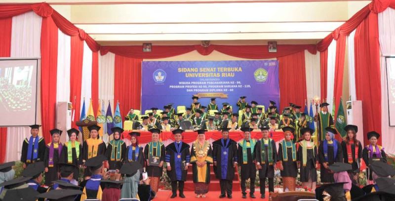 Periode Februari 2024, UNRI Lepas 2.069 Wisudawan