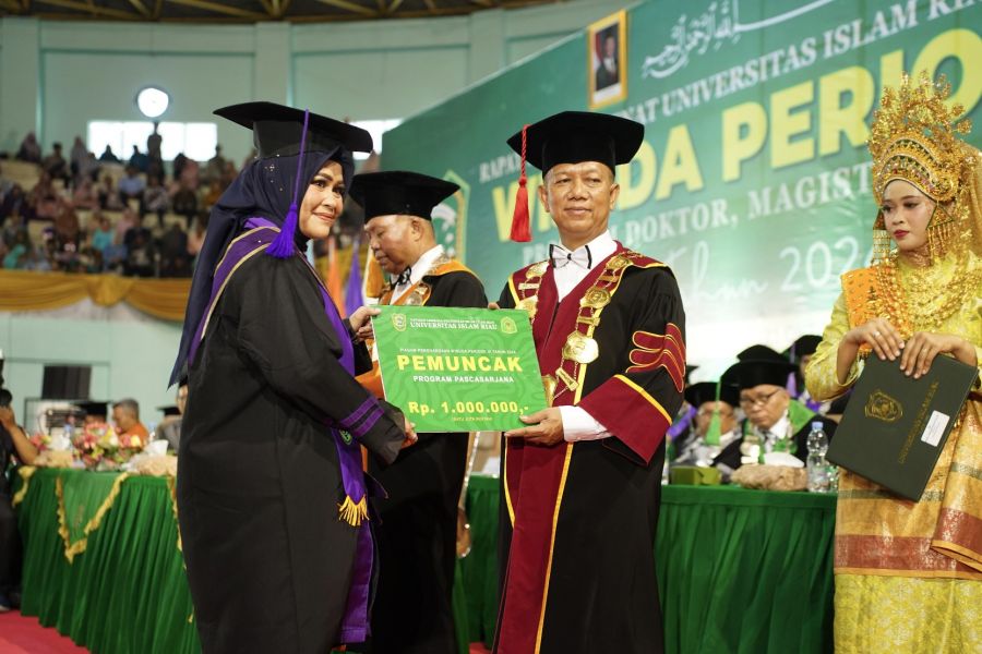 Periode III 2024, UIR Gelar Wisuda Kali Pertama Setelah Raih Akreditasi Unggul