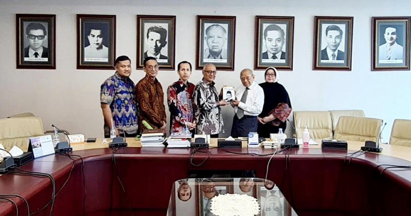 Perkuat Yayasan Pendidikan Islam, YLPI Riau Silaturahmi Strategis ke Universitas YARSI