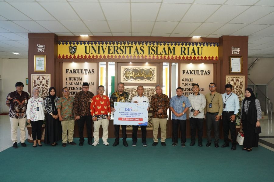 Sebesar 145 Juta Rupiah, UIR Terima Bantuan Pendidikan dari BTN Syariah
