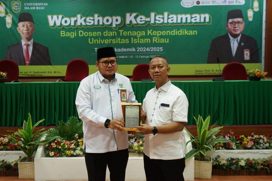 Tingkatkan Wawasan Keislaman Dosen, DDIK UIR Gelar Workshop