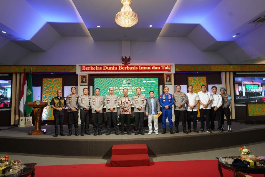 UIR Tuan Rumah Seminar Telaah dan Pengenalan Kebijakan Green Policing Polda Riau