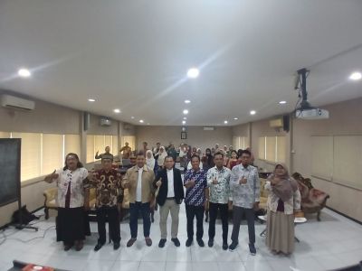 ketua-dewan-pendidikan-guru-harus-melek-teknologi